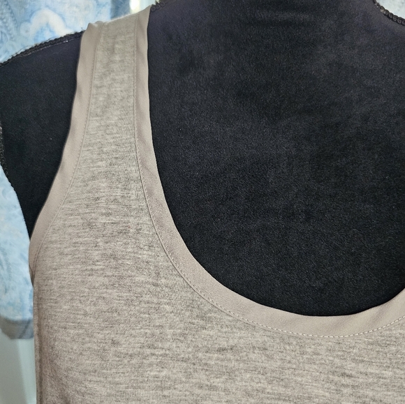 ⭐️ FURTHER REDUCTIONS!⭐️   ⭐️PICK 13 ITEMS FOR $25⭐️ - Picture 4 of 5